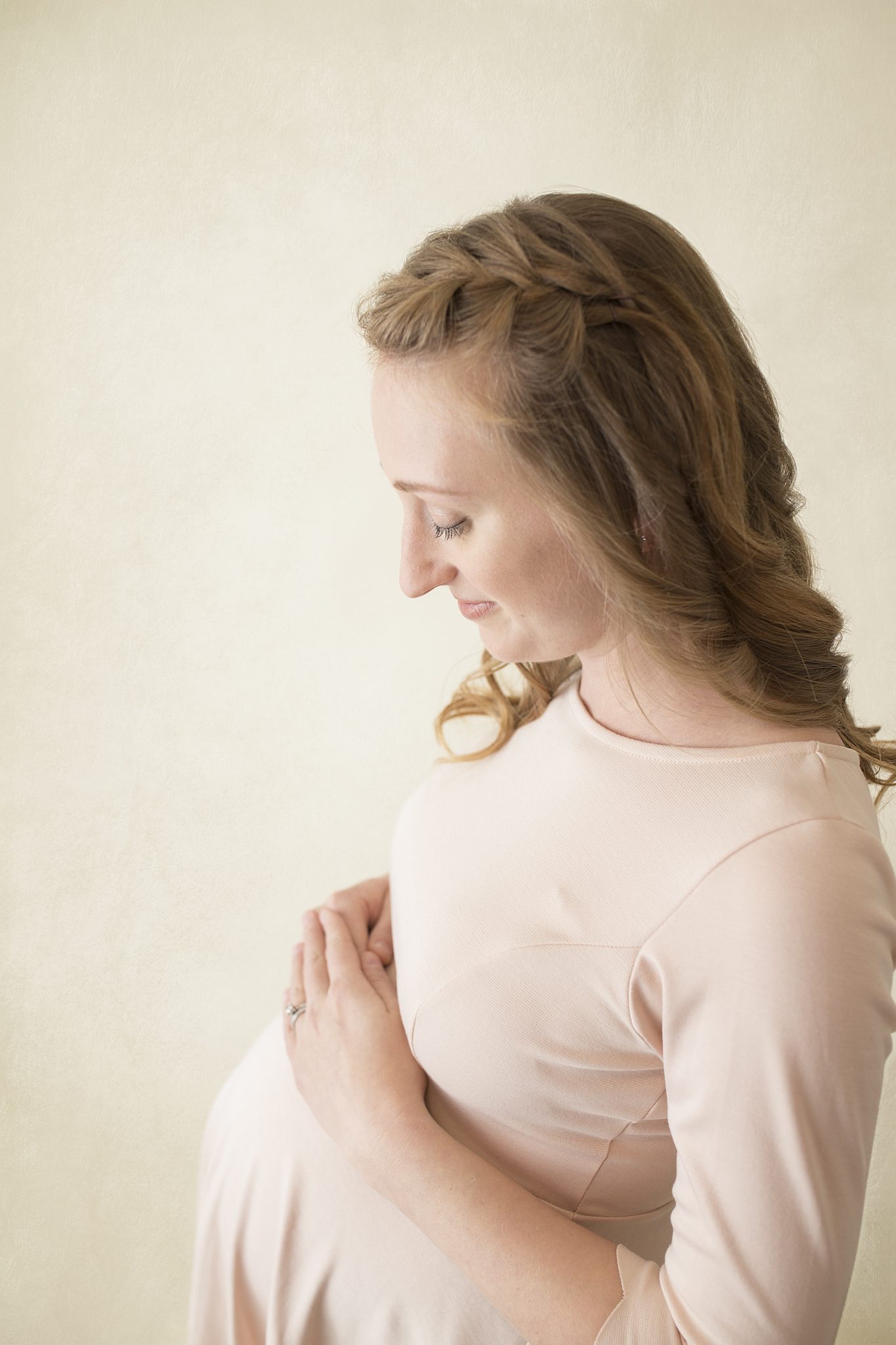 Maternity-baby-bump-expecting-oshawa-photographer-photography