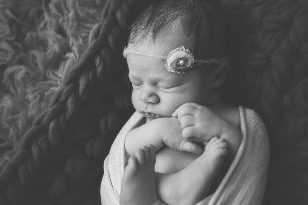 Newborn Portrait Session Oshawa Durham Toronto Region Baby Family Photography-2
