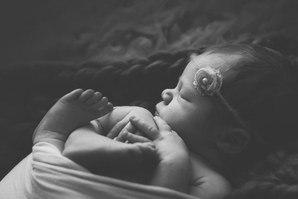 Newborn Portrait Session Oshawa Durham Toronto Region Baby Family Photography-3
