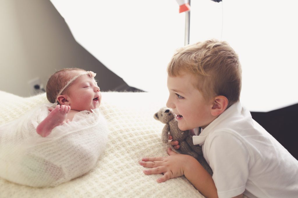 C'est l'Amour Photography - Oshawa Newborn Photography - Maternity-Whitby-1